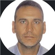 Licenciado en Biología y Doctorado en Bioquímica y Biología molecular. Profesor de Biología, Física y Química.